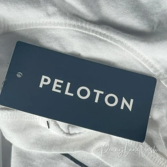 NWT Peloton Lead With Love Latitude Muscle Tank Top Unisex - Picture 7 of 10